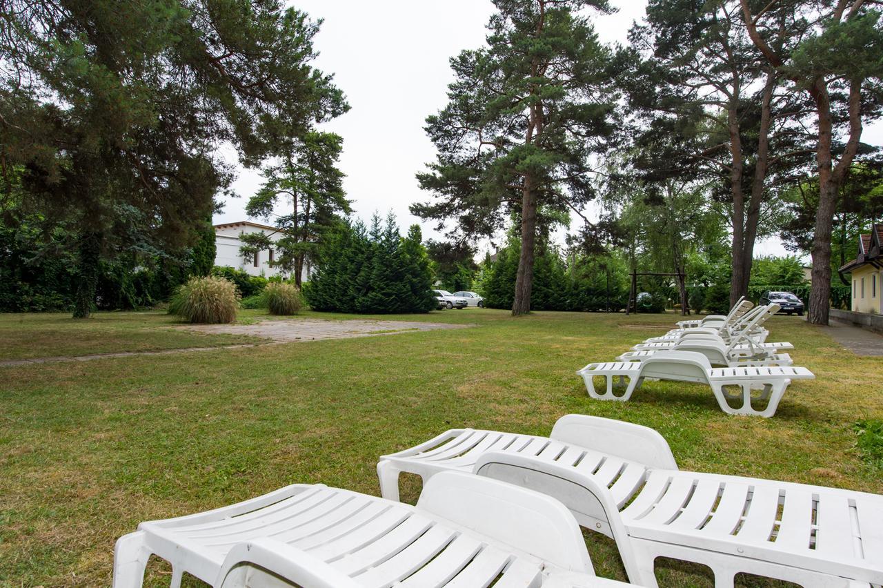 Hotel Nostra Siófok Buitenkant foto